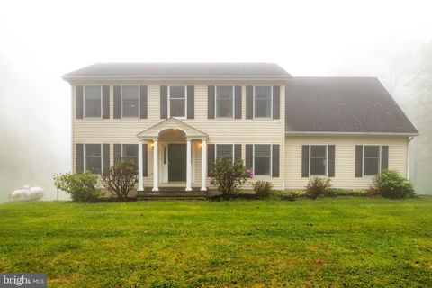 20711 BLUERIDGE MOUNTAIN ROAD PARIS VA 20130