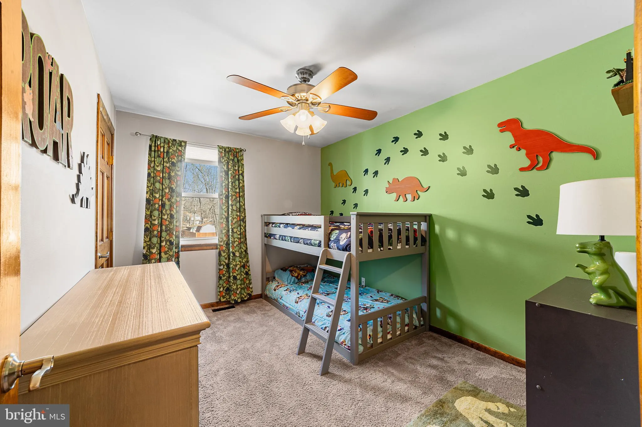 Sicklerville, New Jersey 08081, United States, 3 Bedrooms Bedrooms, ,2 BathroomsBathrooms,Residential,Contingent,85322