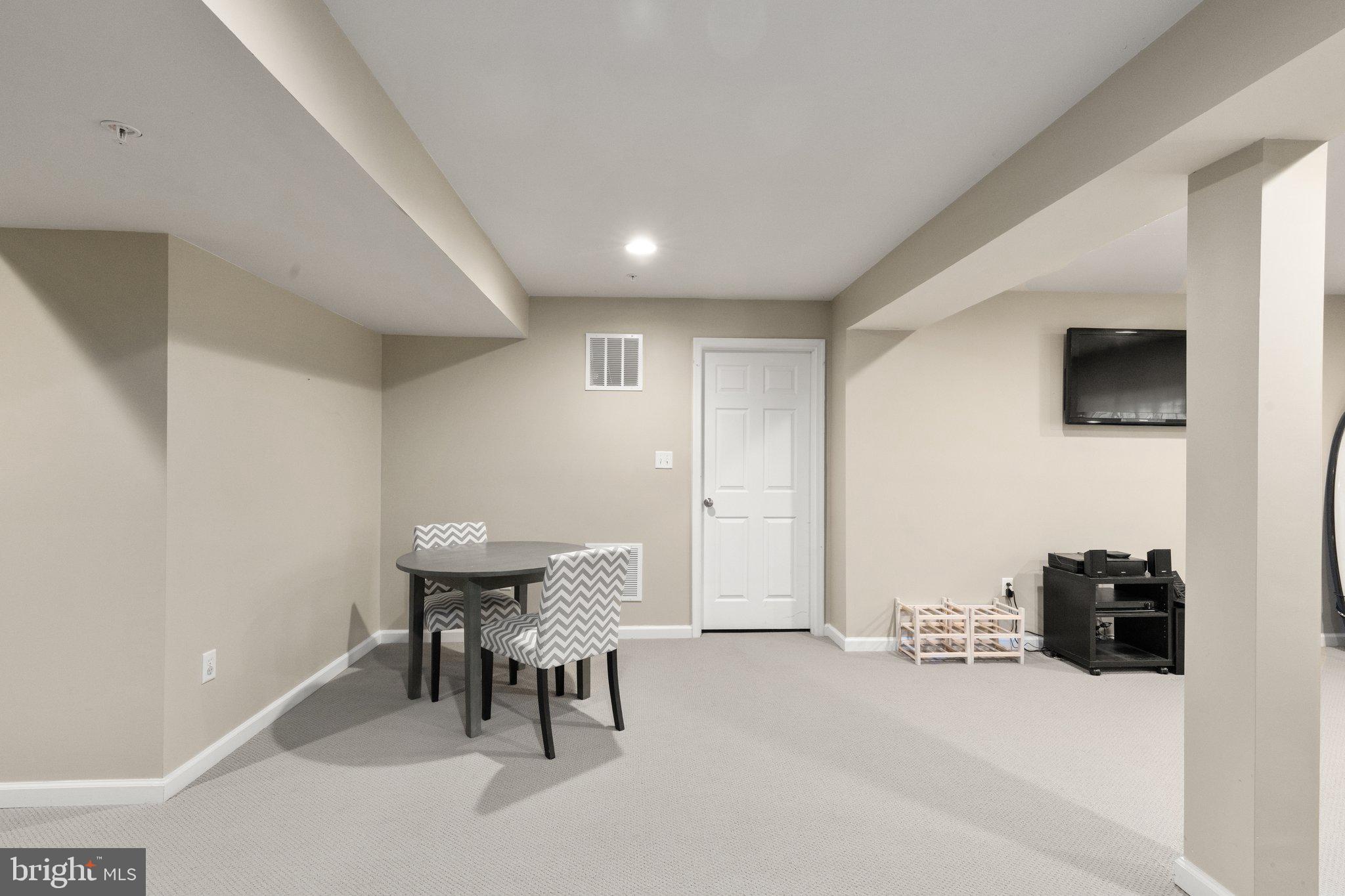 VALE MEADOWS - Residential