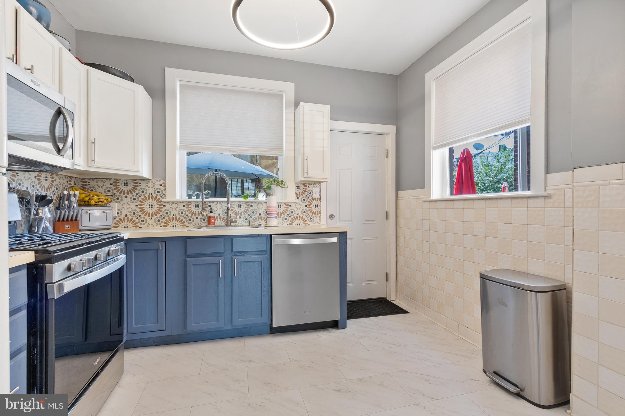 LOWER MOYAMENSING - Residential