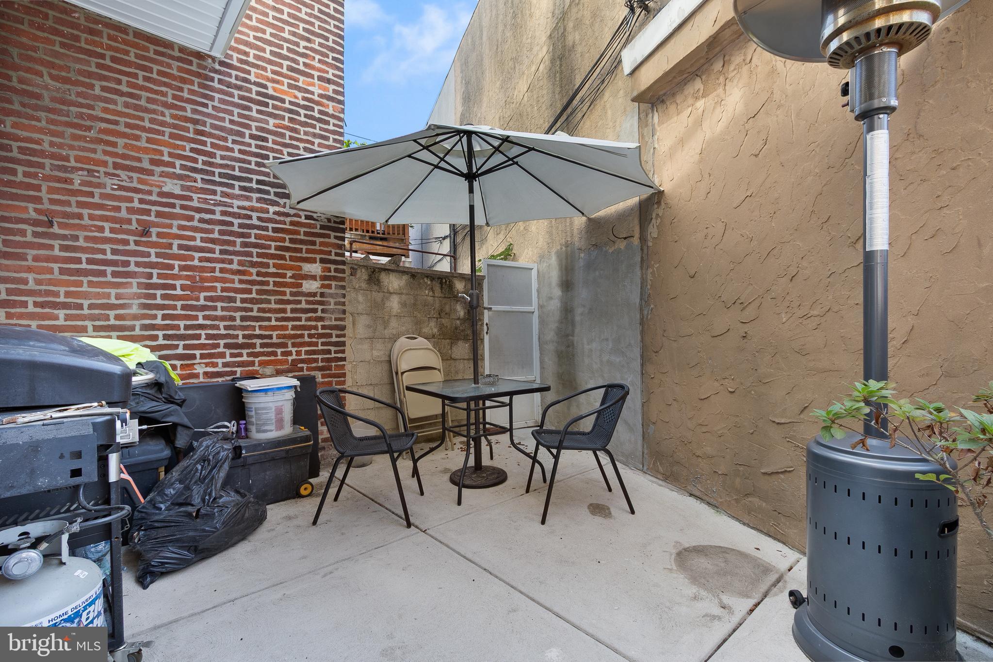 LOWER MOYAMENSING - Residential