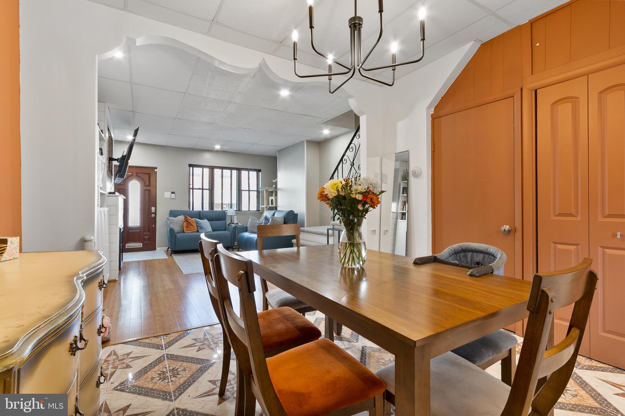 LOWER MOYAMENSING - Residential