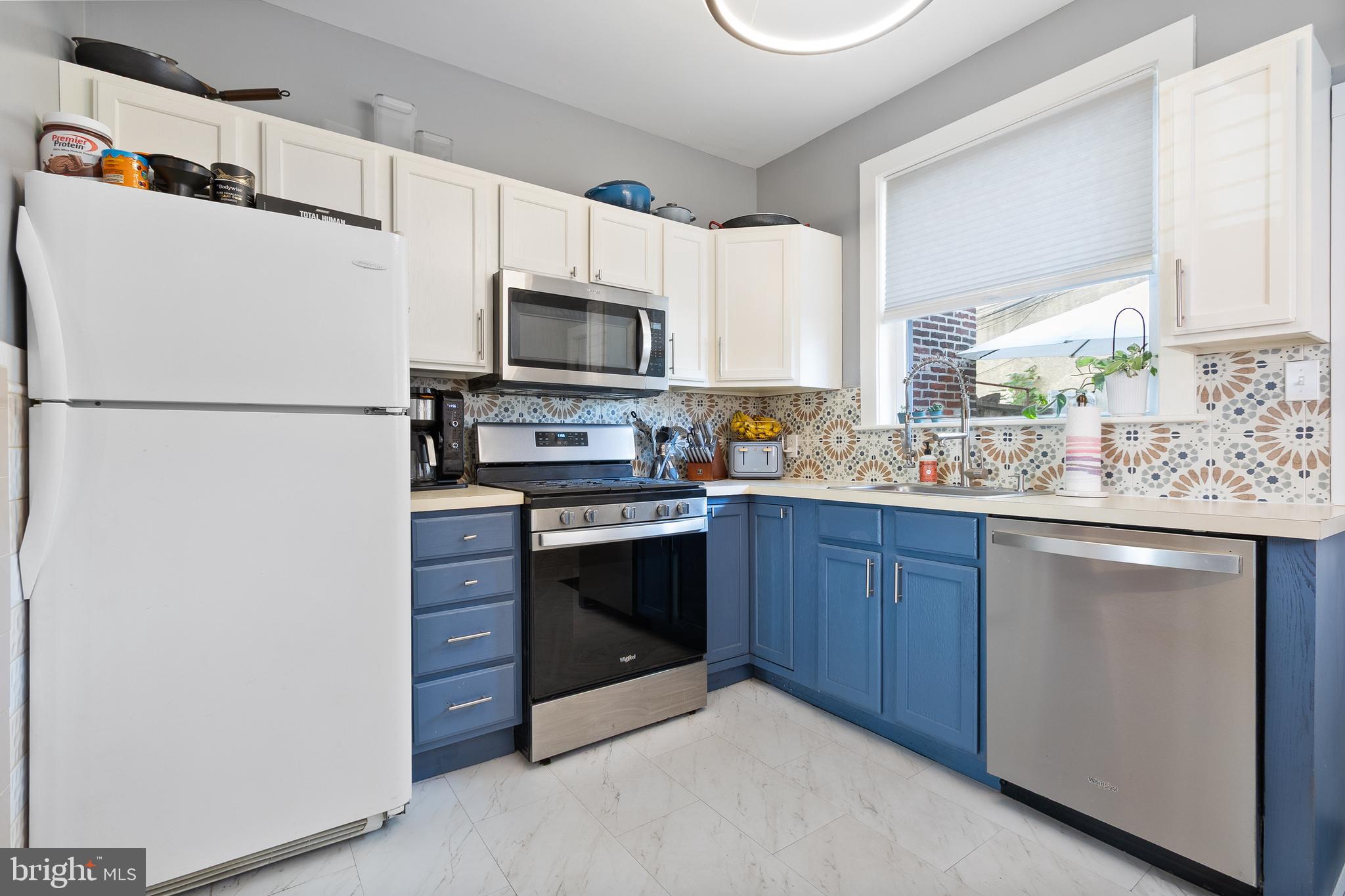 LOWER MOYAMENSING - Residential