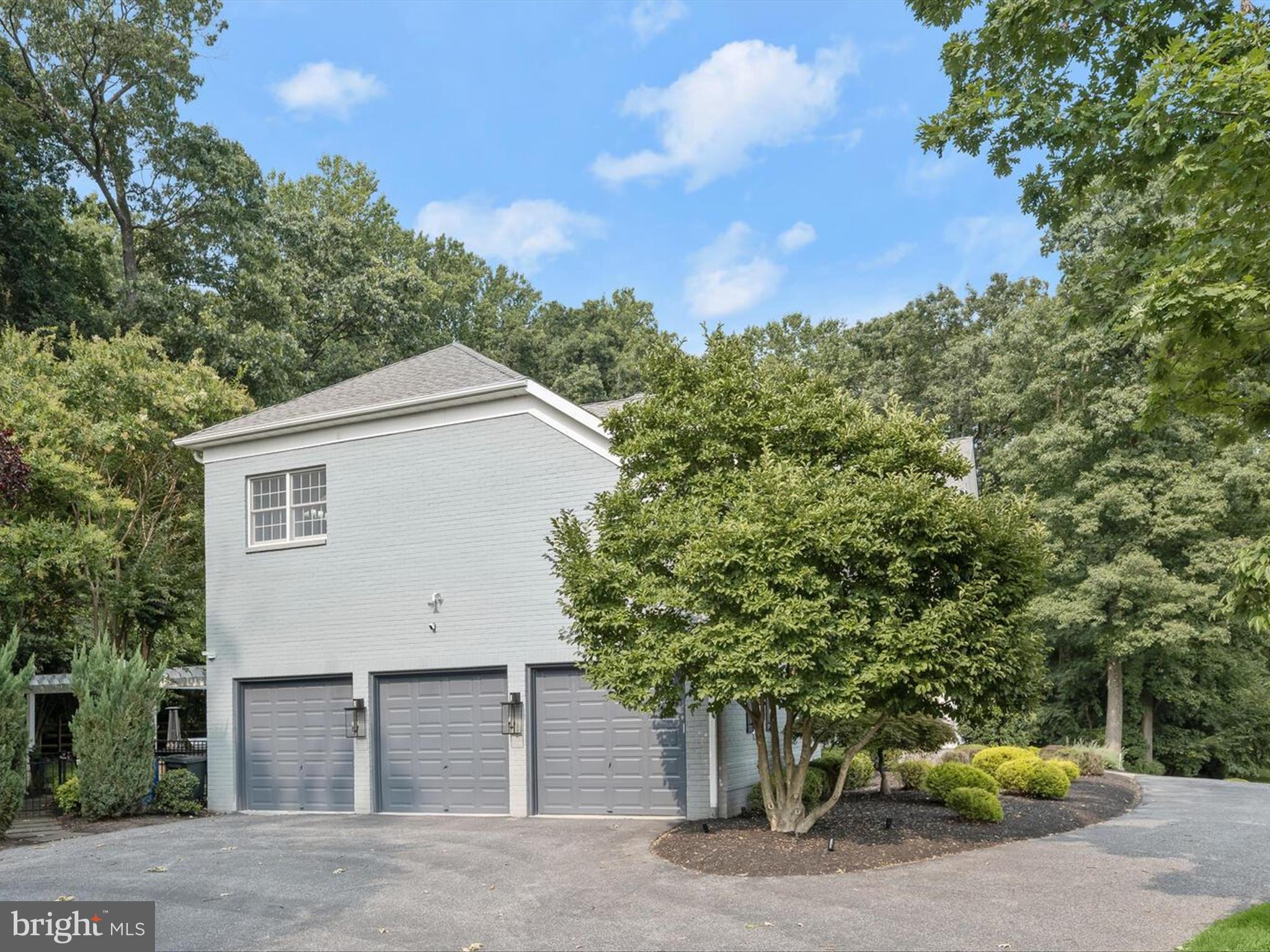 CAVES FOREST ESTATES - Residential