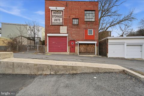 112 LINE STREET POTTSVILLE PA 17901
