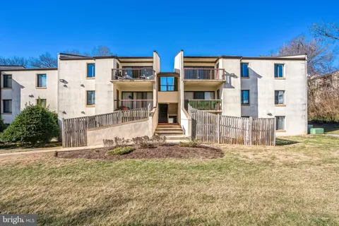 10120 Campus Way S Unit 304, Upper Marlboro, MD 20774 - MLS#: MDPG2140018