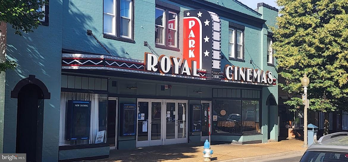 WOODSIDE - Residential