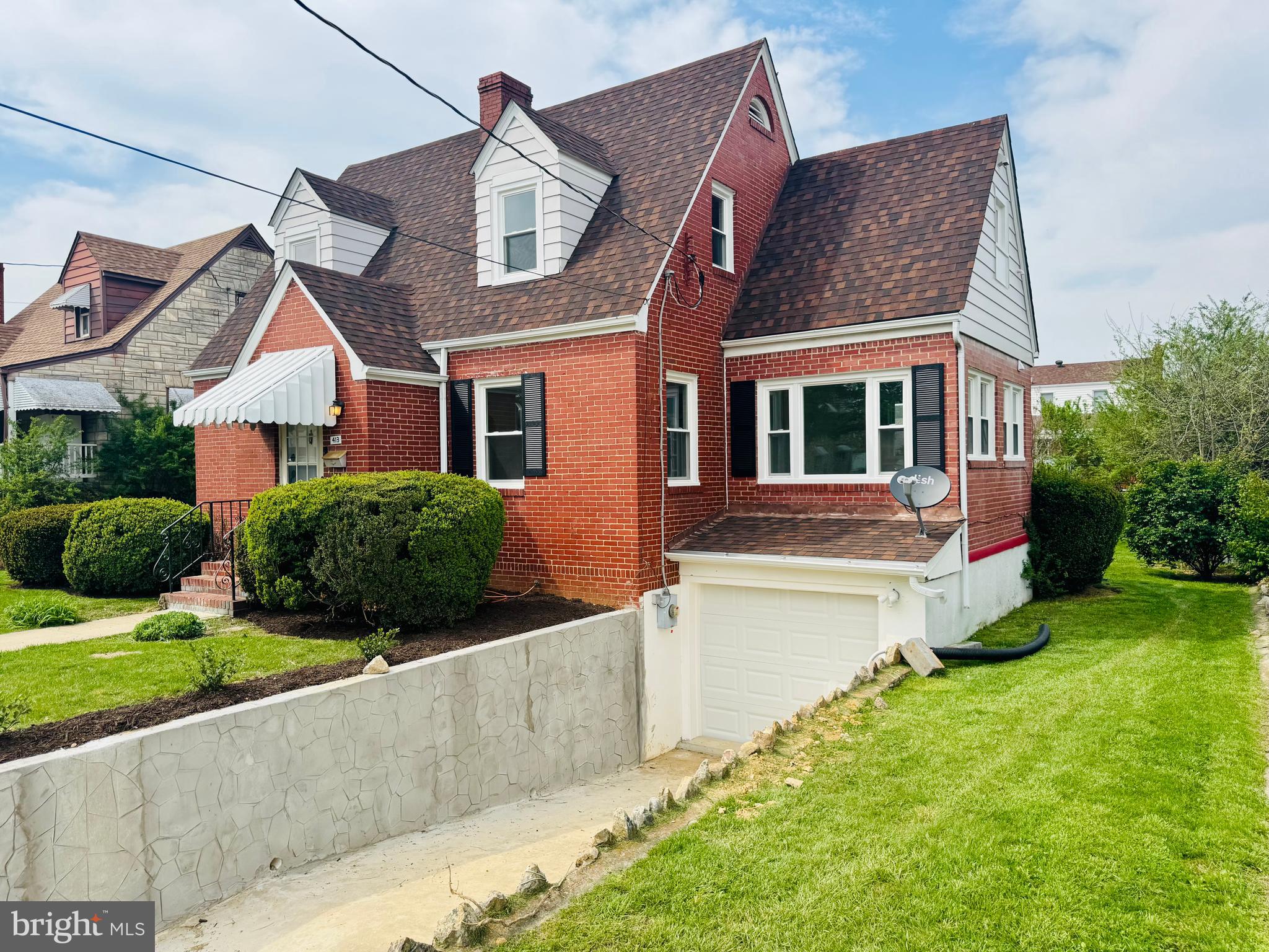 WOODSIDE - Residential