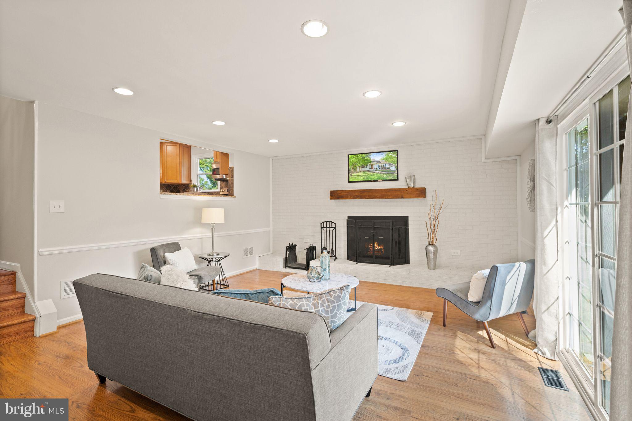 PLEASANT VALLEY - Residential