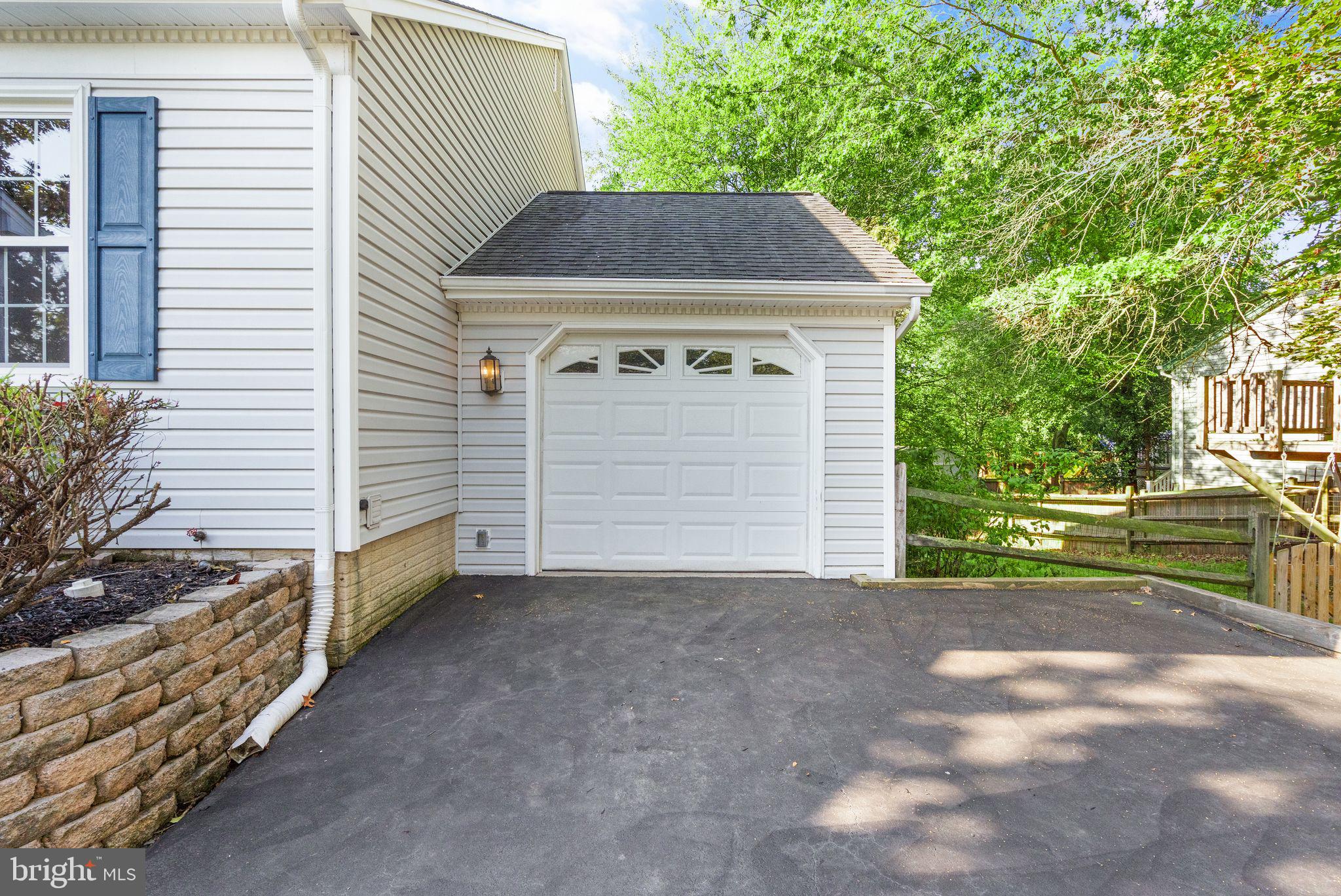 PLEASANT VALLEY - Residential