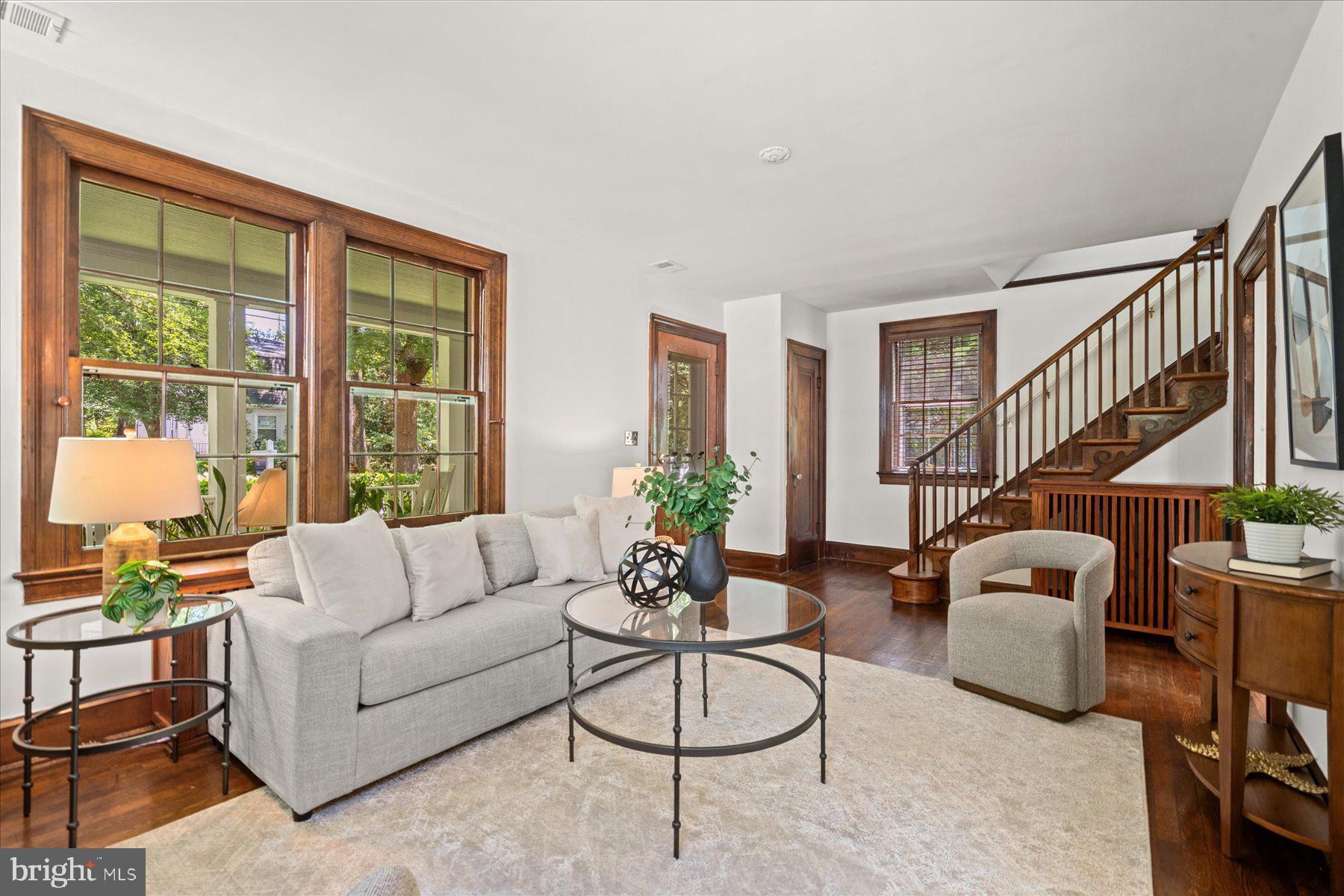 4906 46TH STREET NW