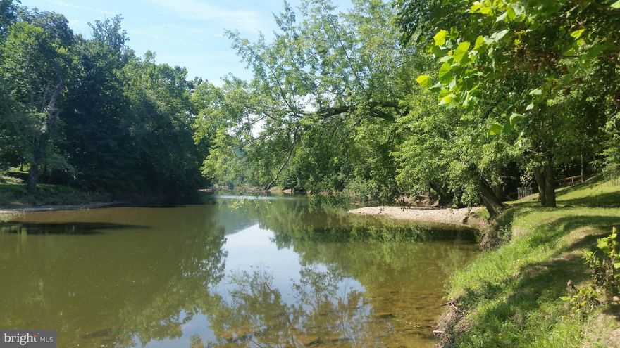 Cacapon River Front Lot, this little lot may be just what your looking for, 1.1 acres with a septic permit, a great place to get away from it all, fish and swim, or take a leisurely canoe trip. Camp now and build later, Just what the doctor ordered!