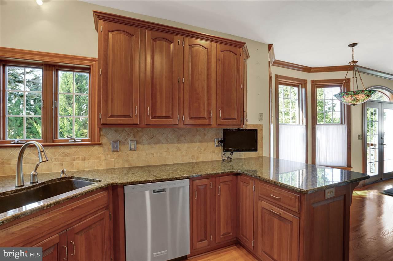 MAYAPPLE VILLAGE - Residential