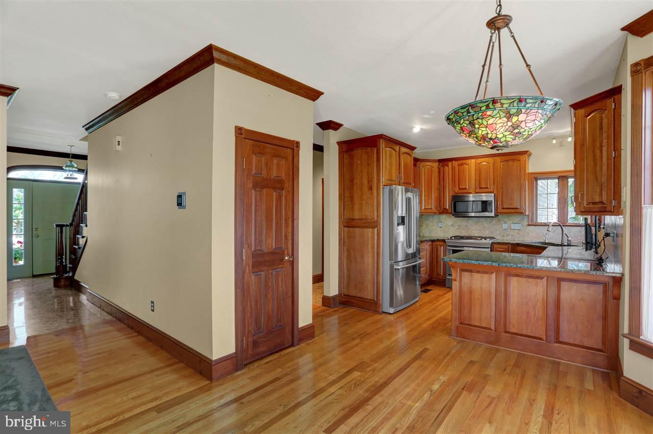 MAYAPPLE VILLAGE - Residential