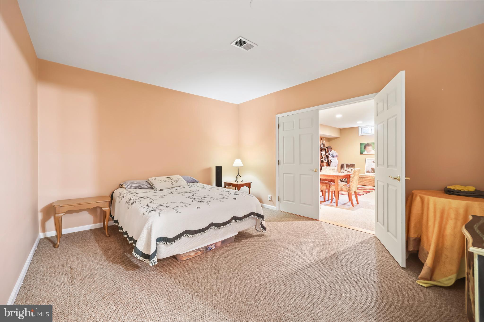 FIELDWOOD MANORS - Residential