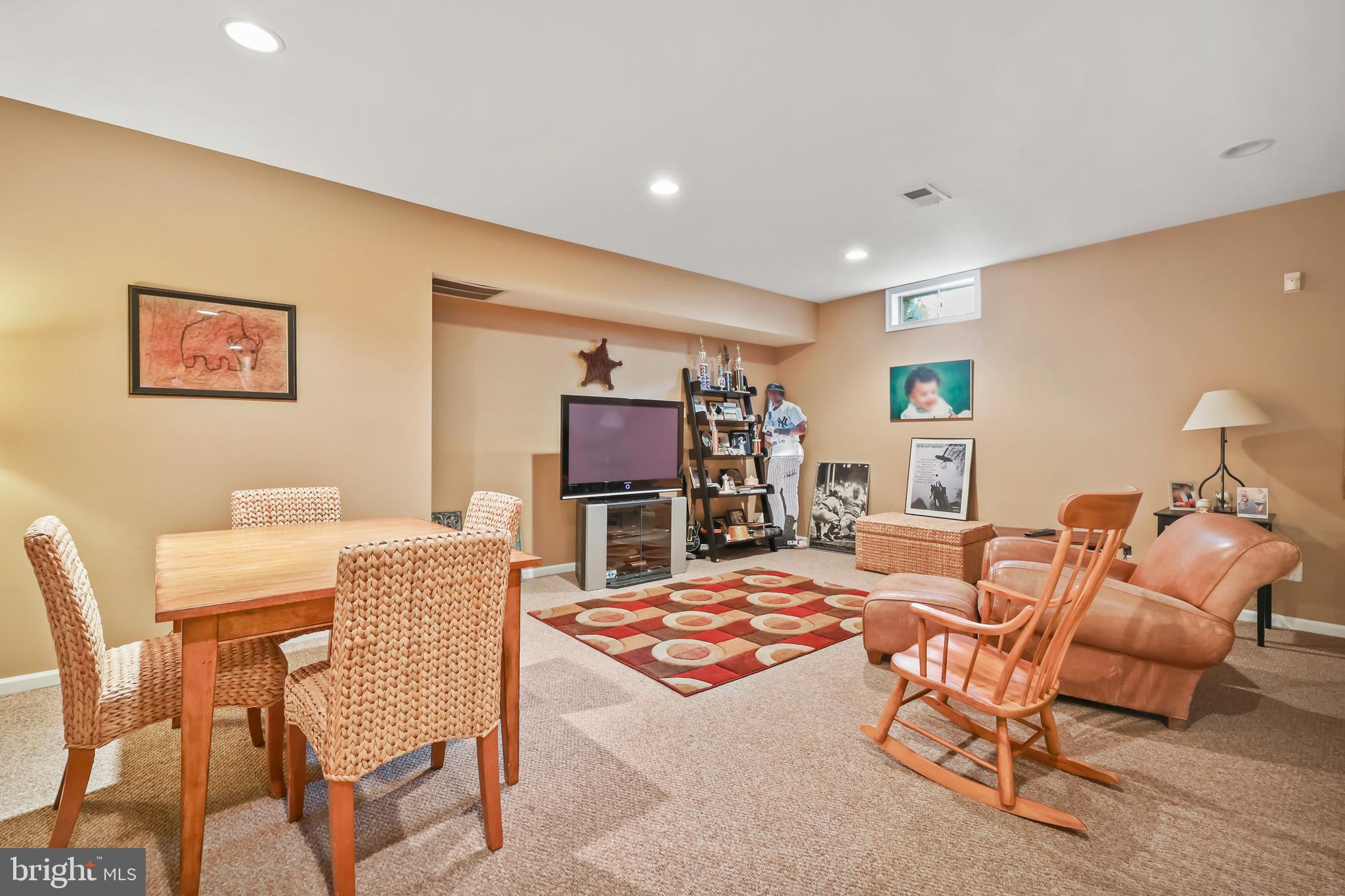 FIELDWOOD MANORS - Residential