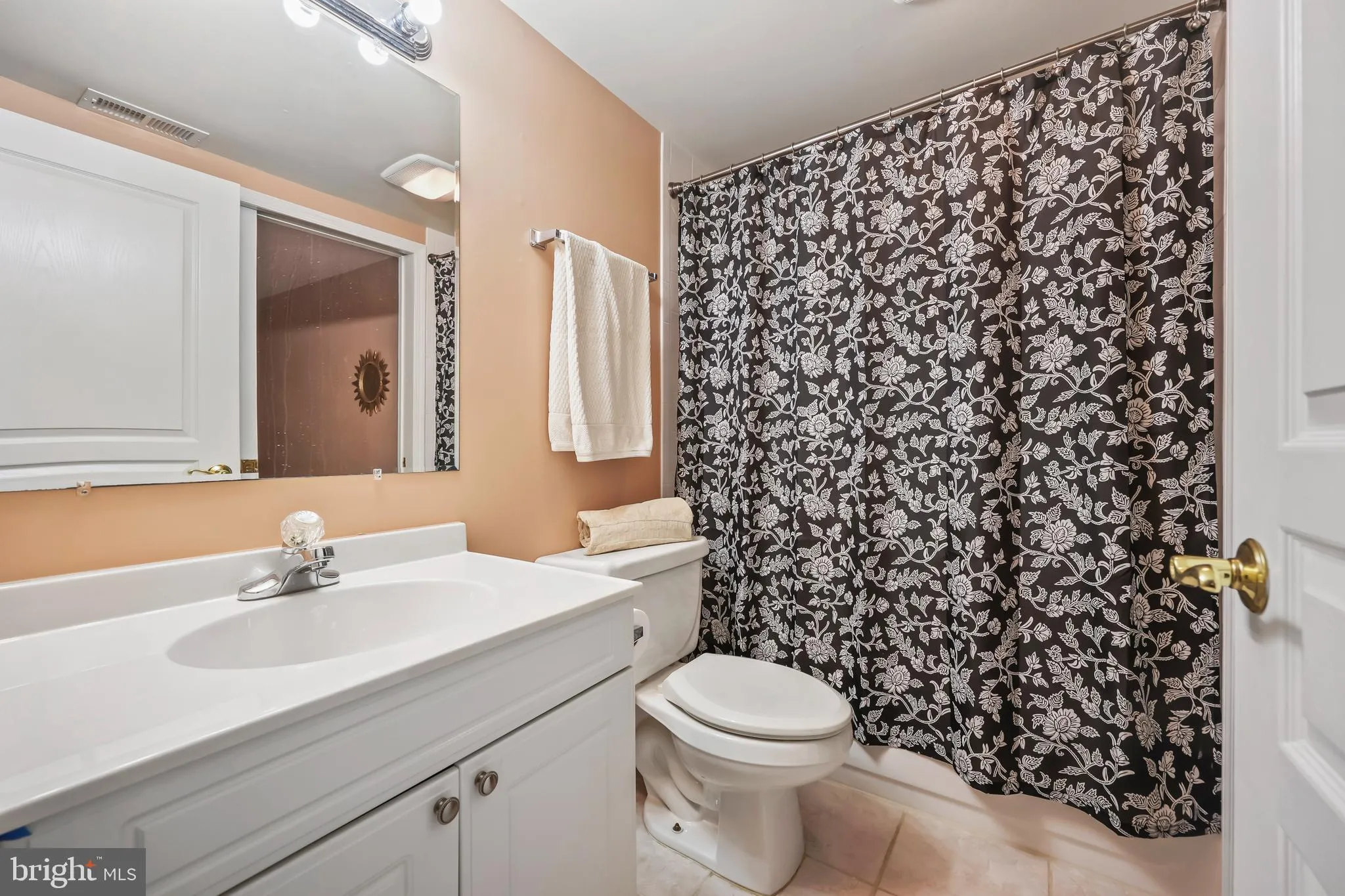 Princeton, New Jersey 08540, United States, 3 Bedrooms Bedrooms, ,4 BathroomsBathrooms,Residential,Coming Soon,232457