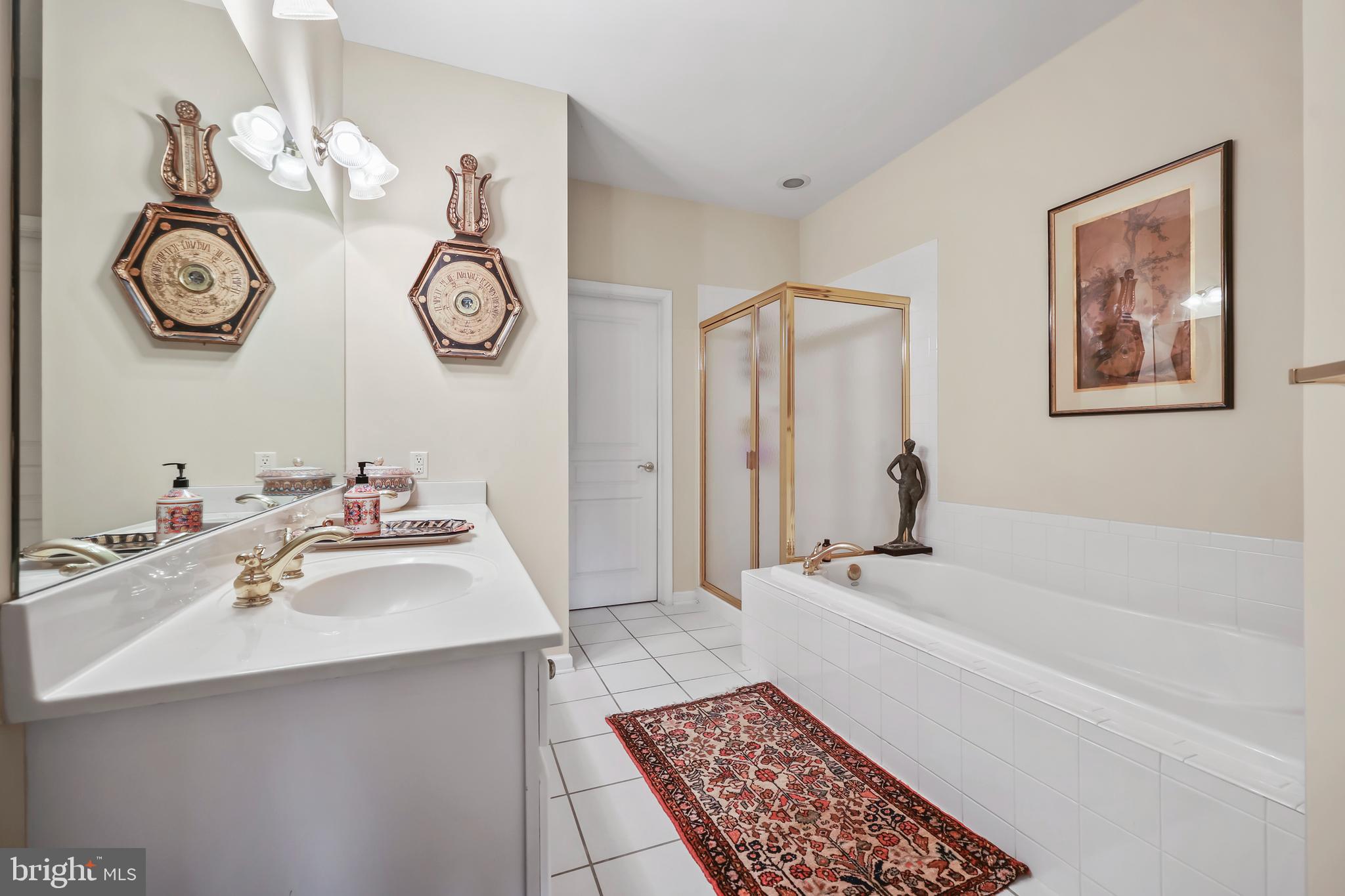 FIELDWOOD MANORS - Residential