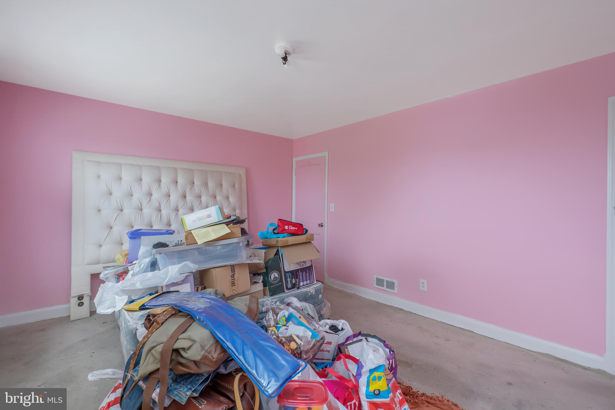 CLAREMONT-FREEDOM - Residential