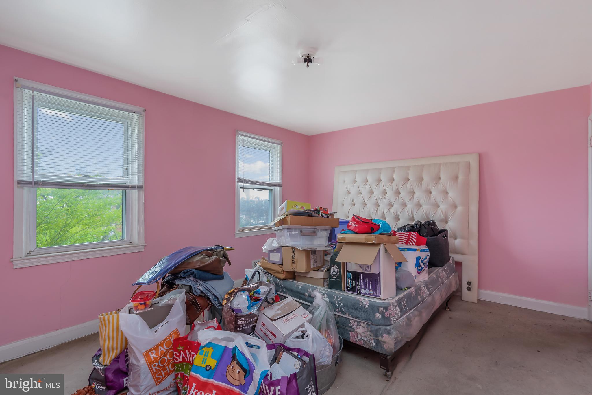 CLAREMONT-FREEDOM - Residential