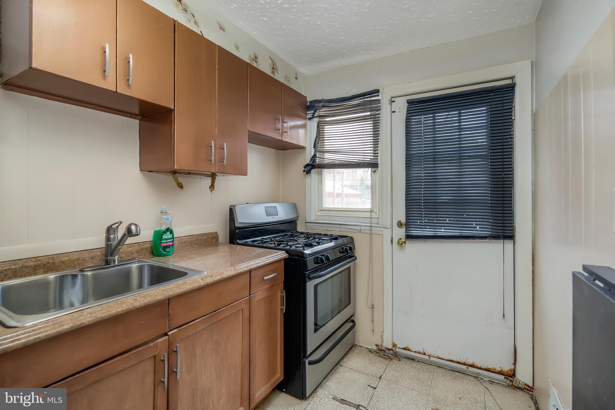 CLAREMONT-FREEDOM - Residential