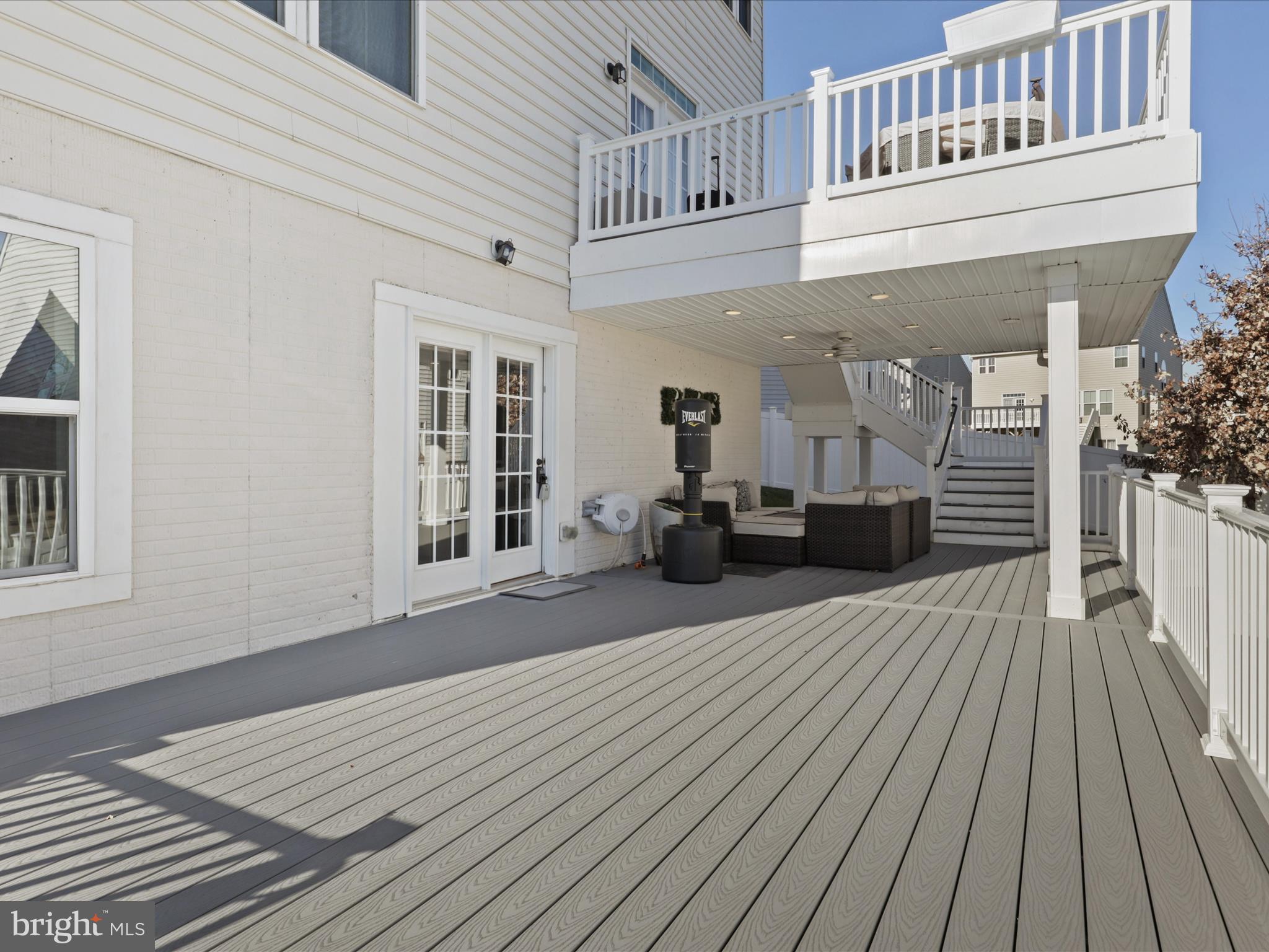 MAY'S QUARTER - Residential Lease