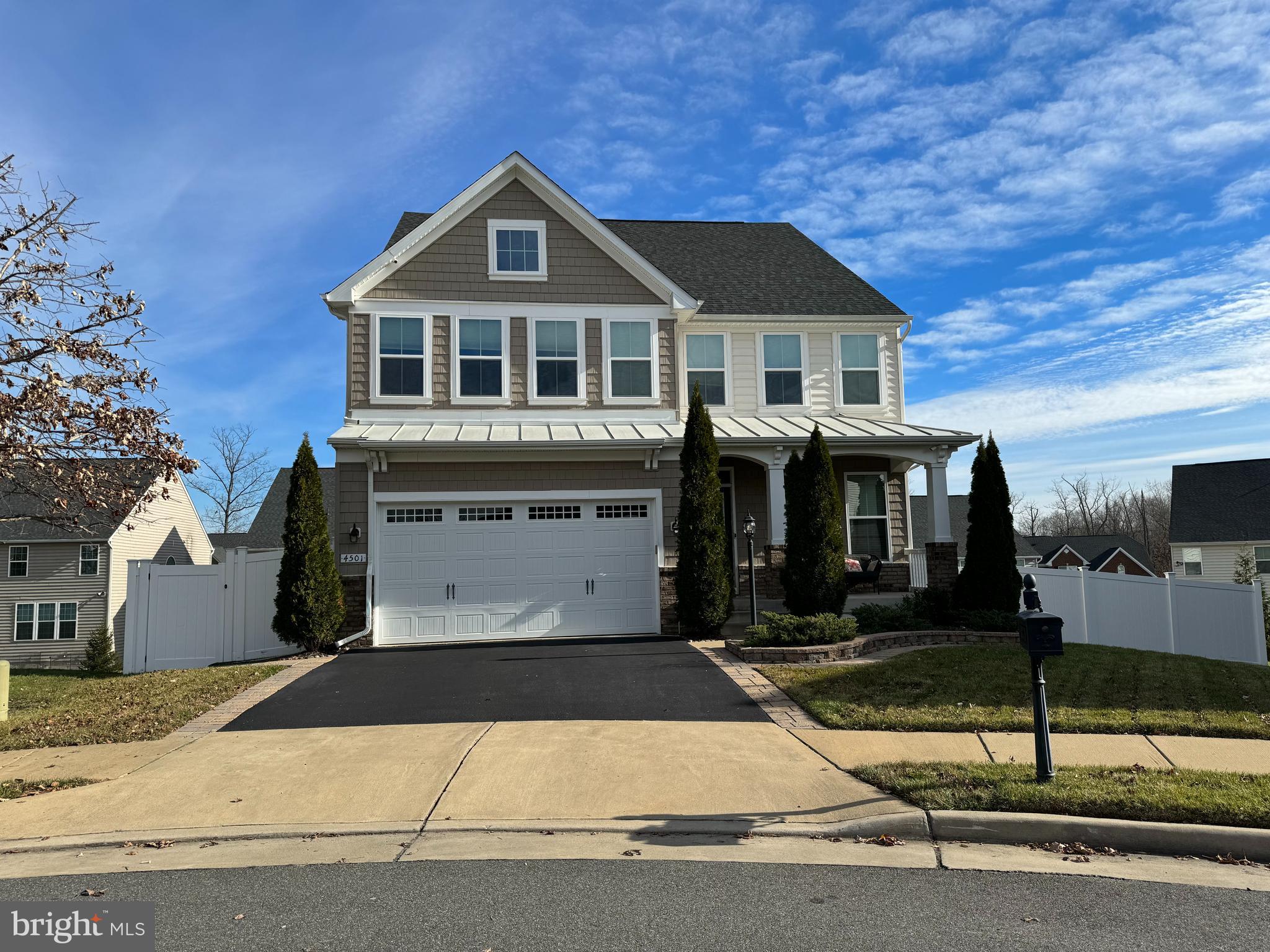 MAY'S QUARTER - Residential Lease