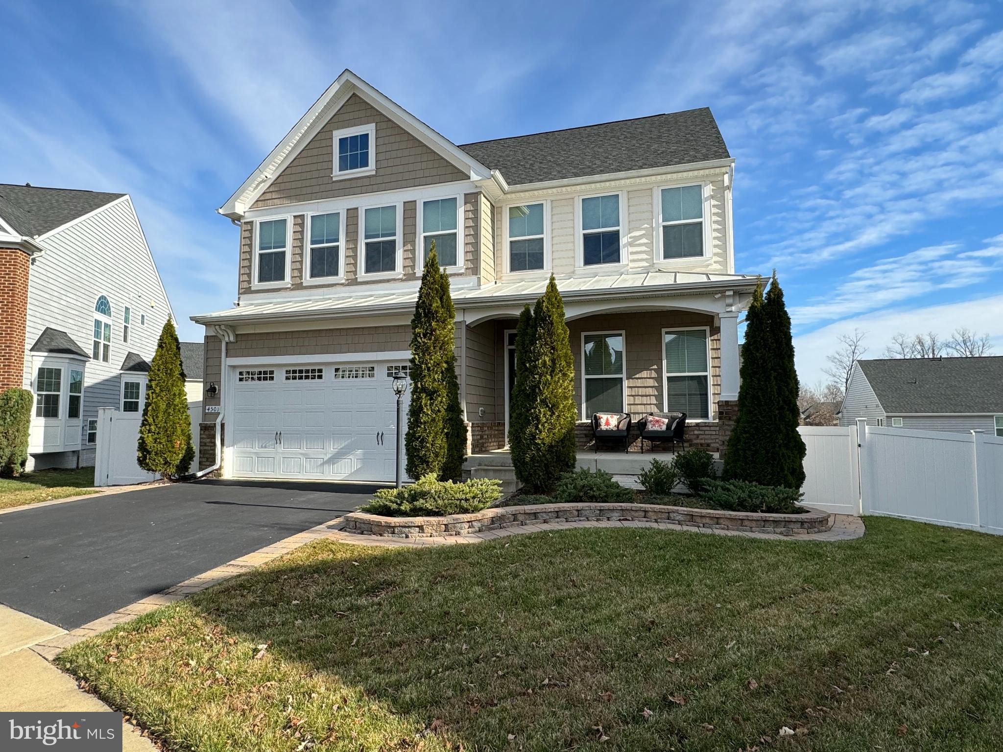 MAY'S QUARTER - Residential Lease