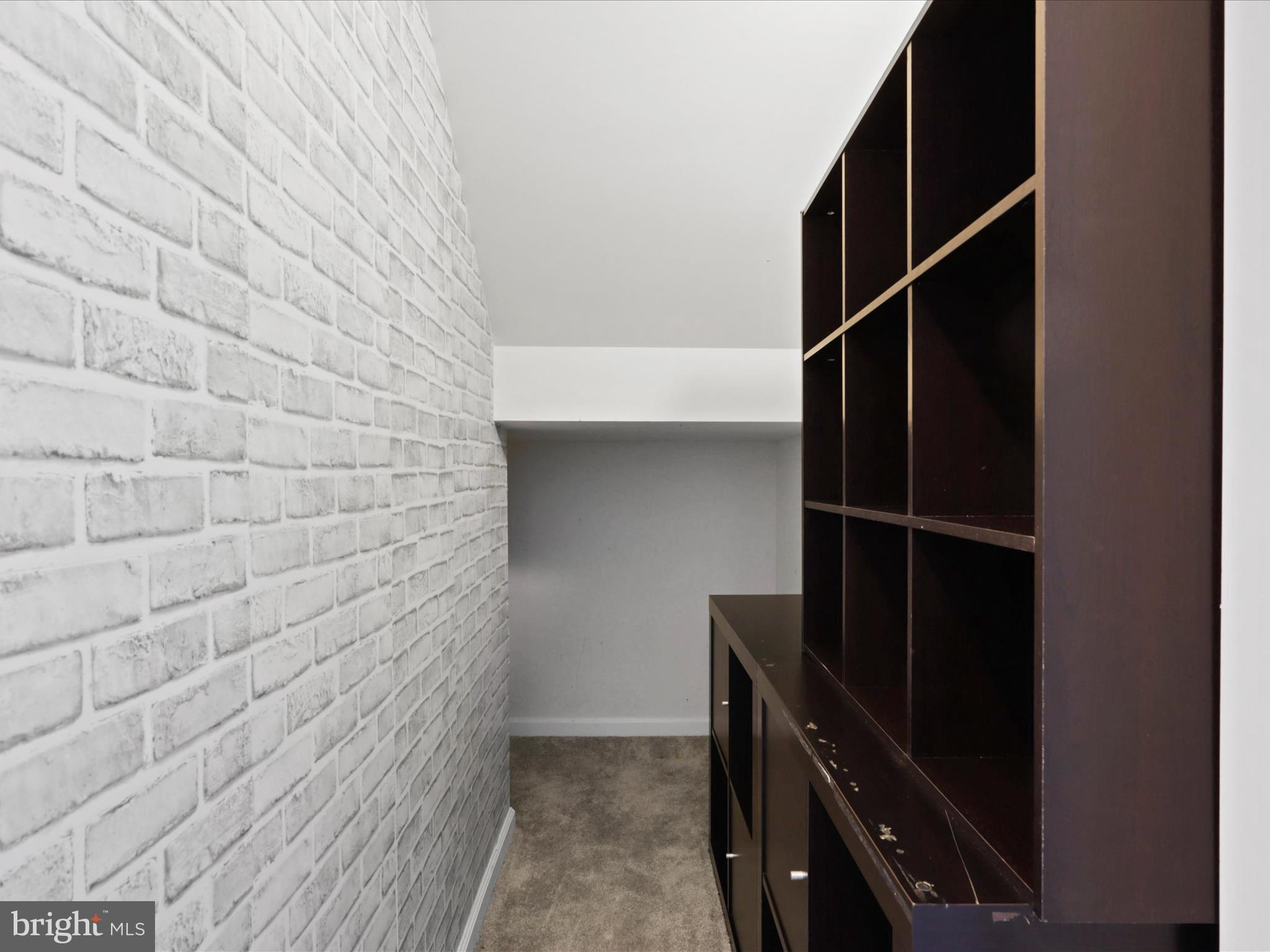 MAY'S QUARTER - Residential Lease