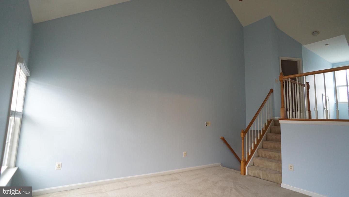 LIFESTYLE AT SULLY STATION - Residential Lease