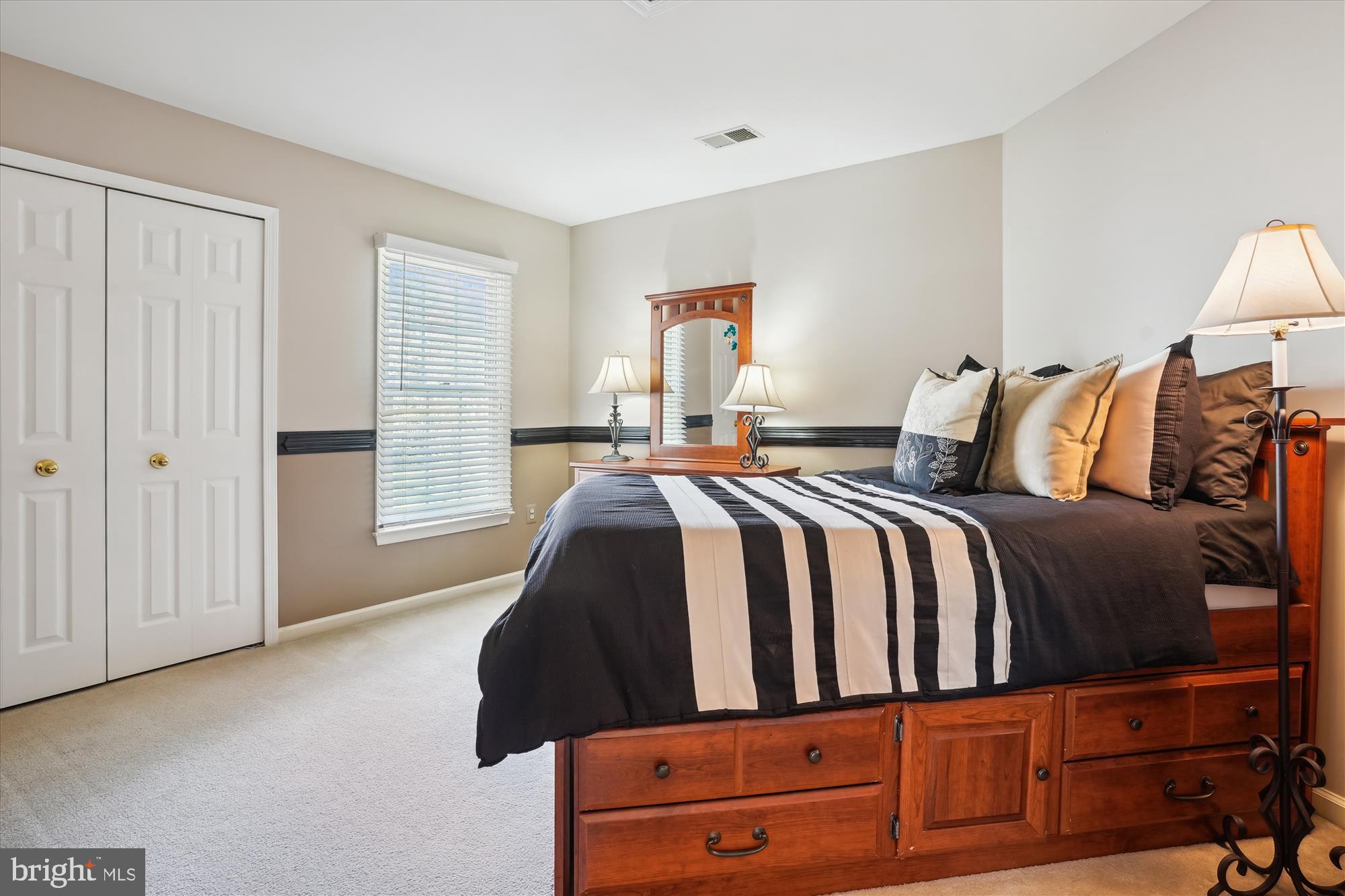 CROSSPOINTE - Residential