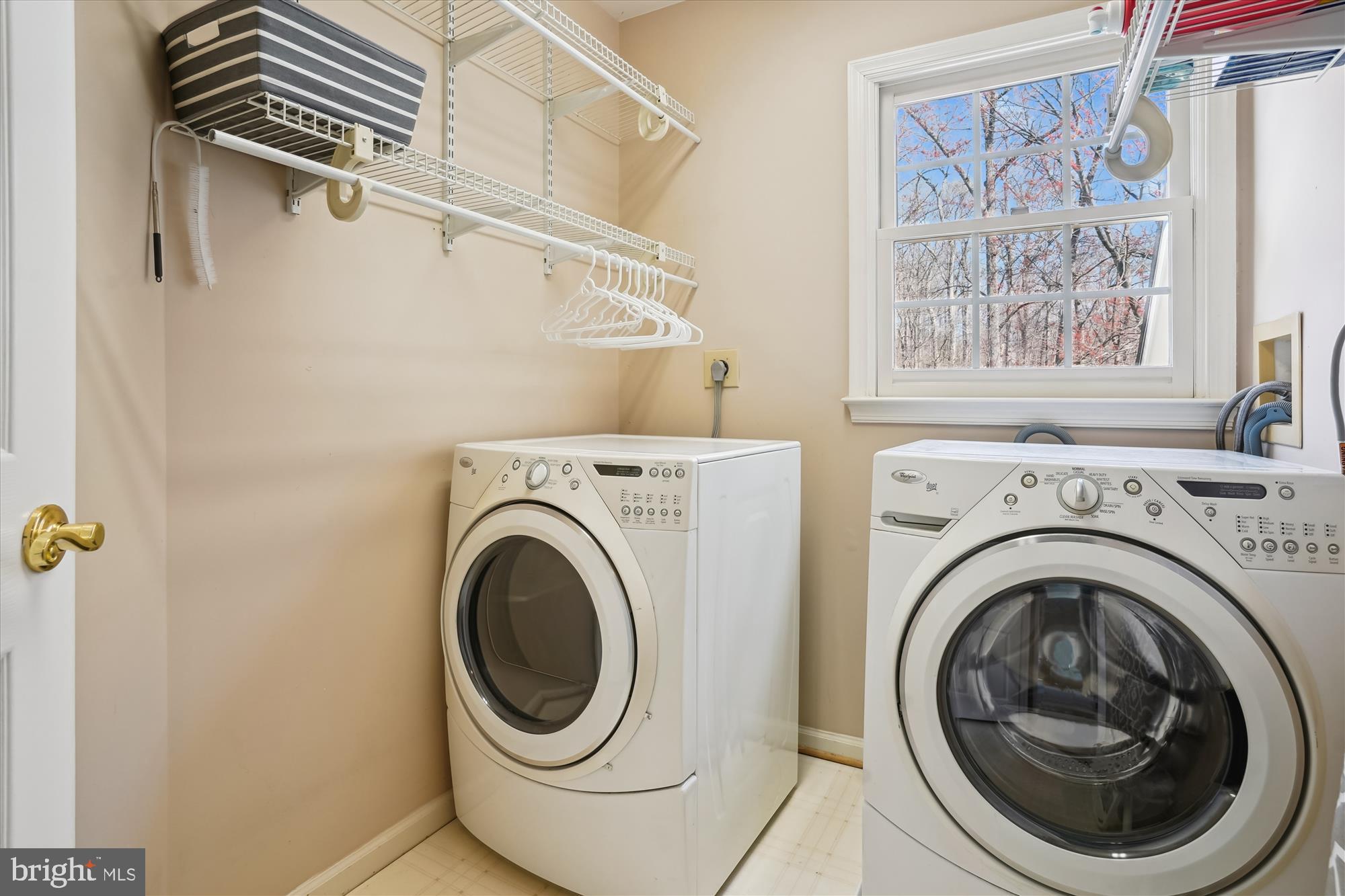 CROSSPOINTE - Residential