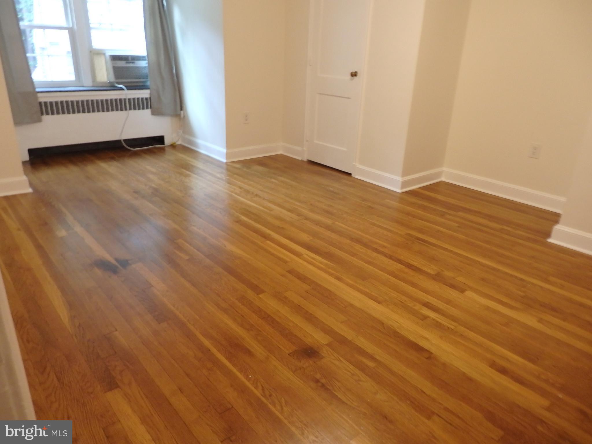 WYNNEWOOD PARK - Residential Lease