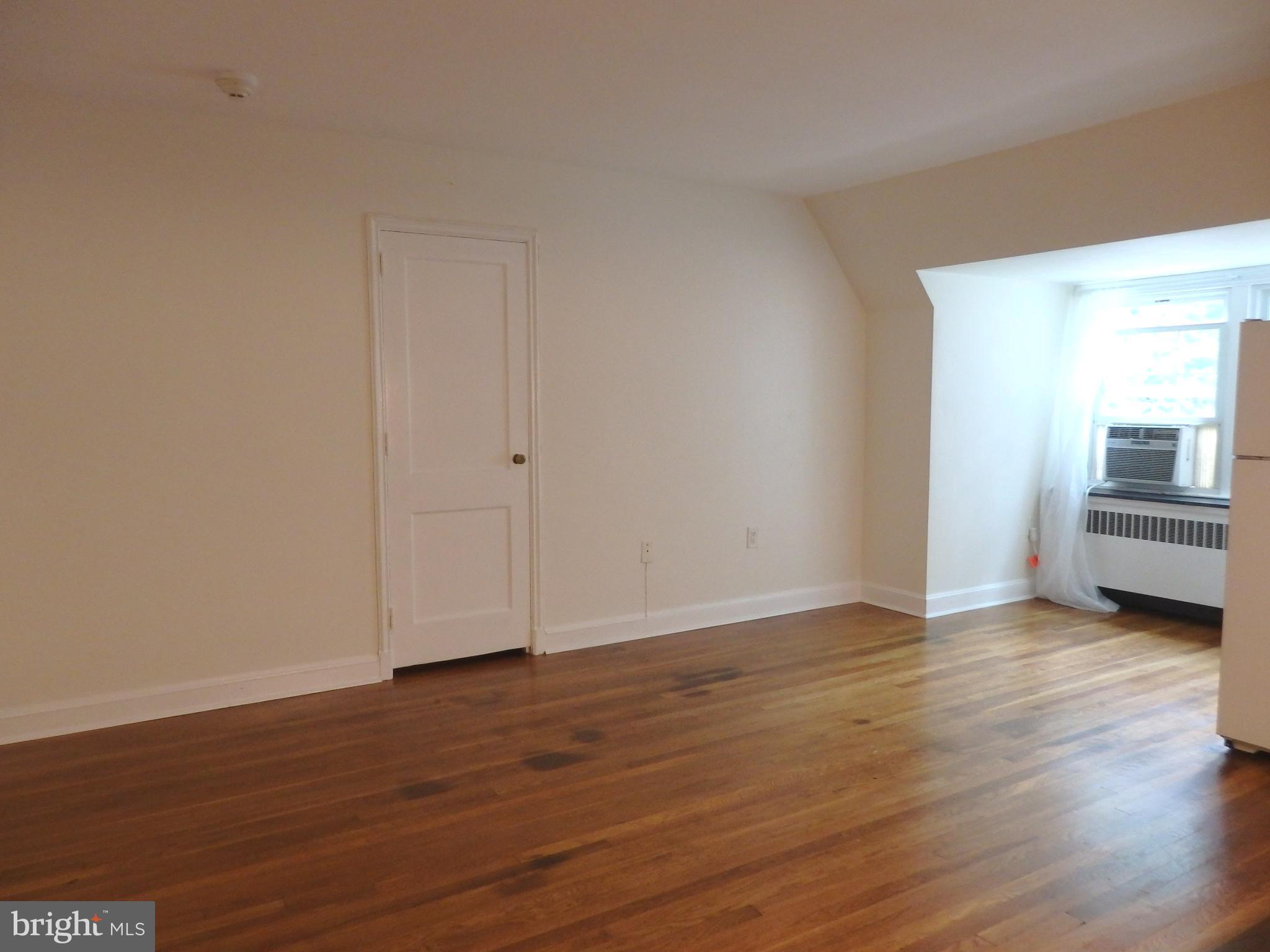 WYNNEWOOD PARK - Residential Lease