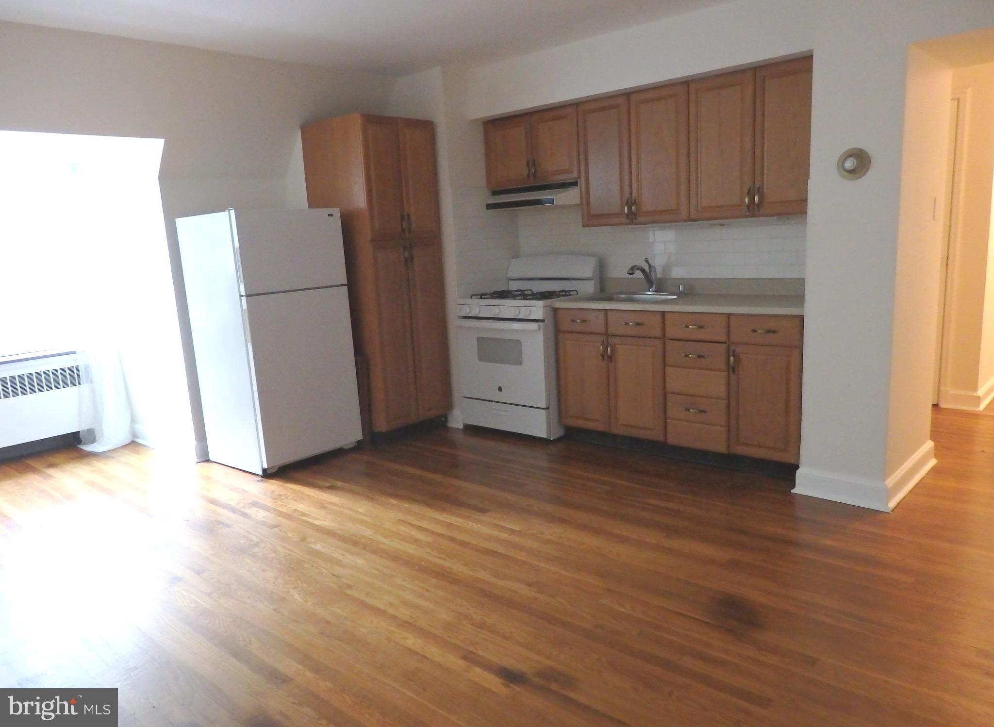 WYNNEWOOD PARK - Residential Lease