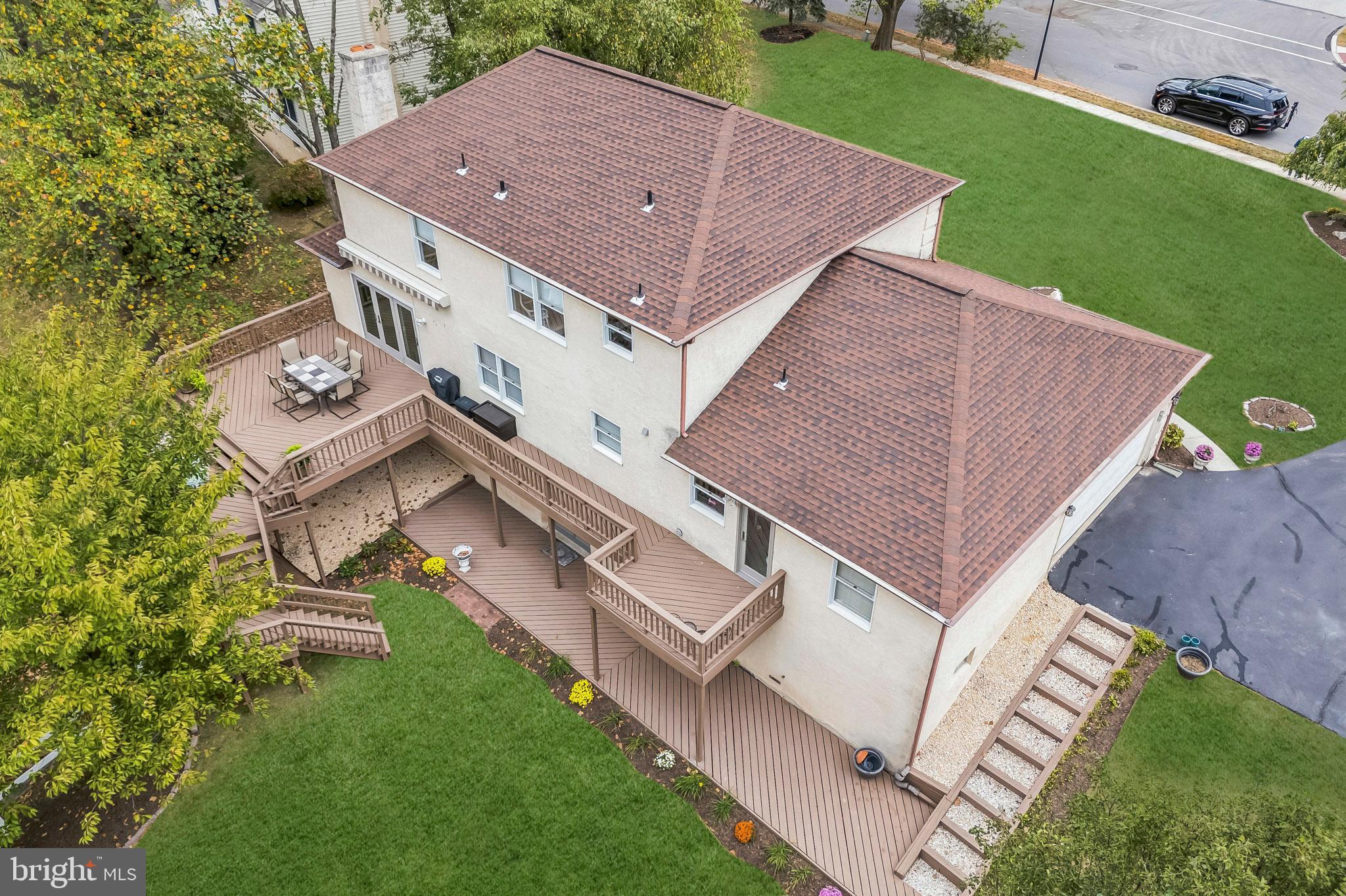 NORRISTOWN - Residential