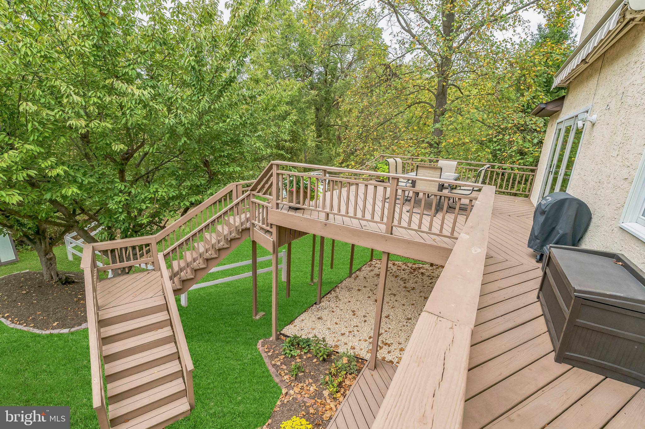 NORRISTOWN - Residential