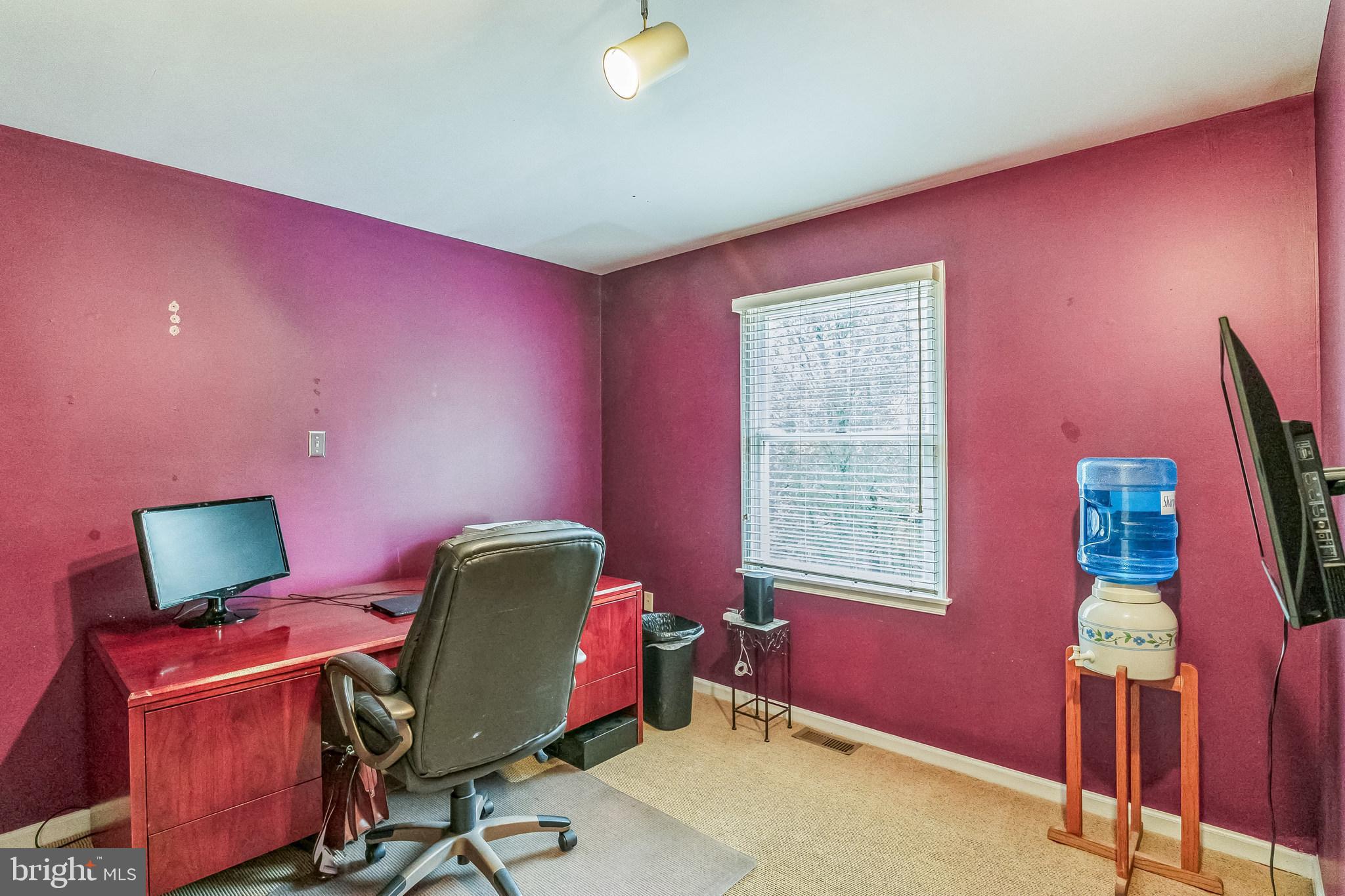 NORRISTOWN - Residential