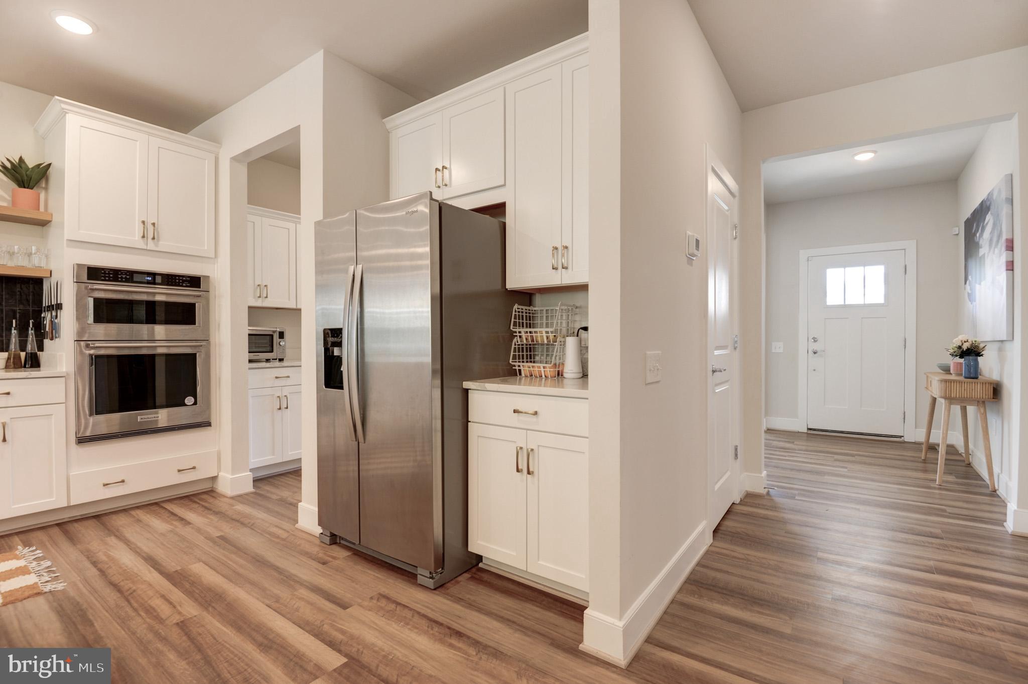 POTOMAC SHORES - Residential Lease