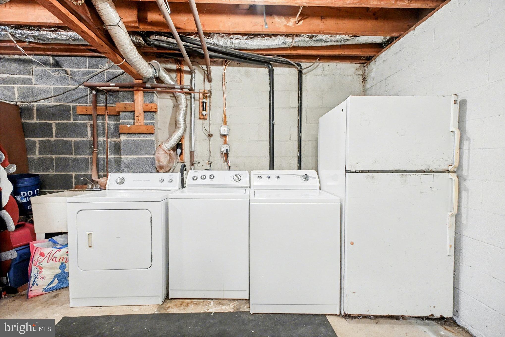 STAFFORDBOROUGH TOWNHOUSES - Residential