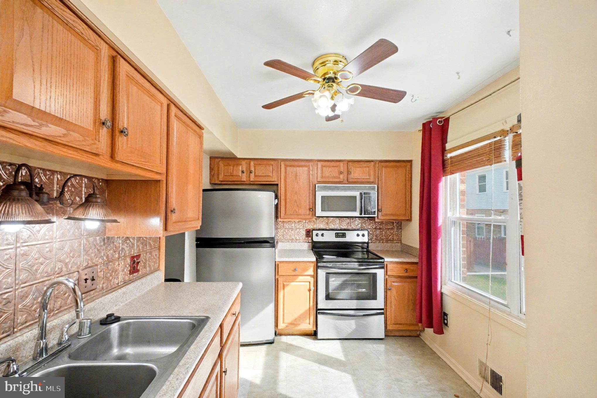 STAFFORDBOROUGH TOWNHOUSES - Residential