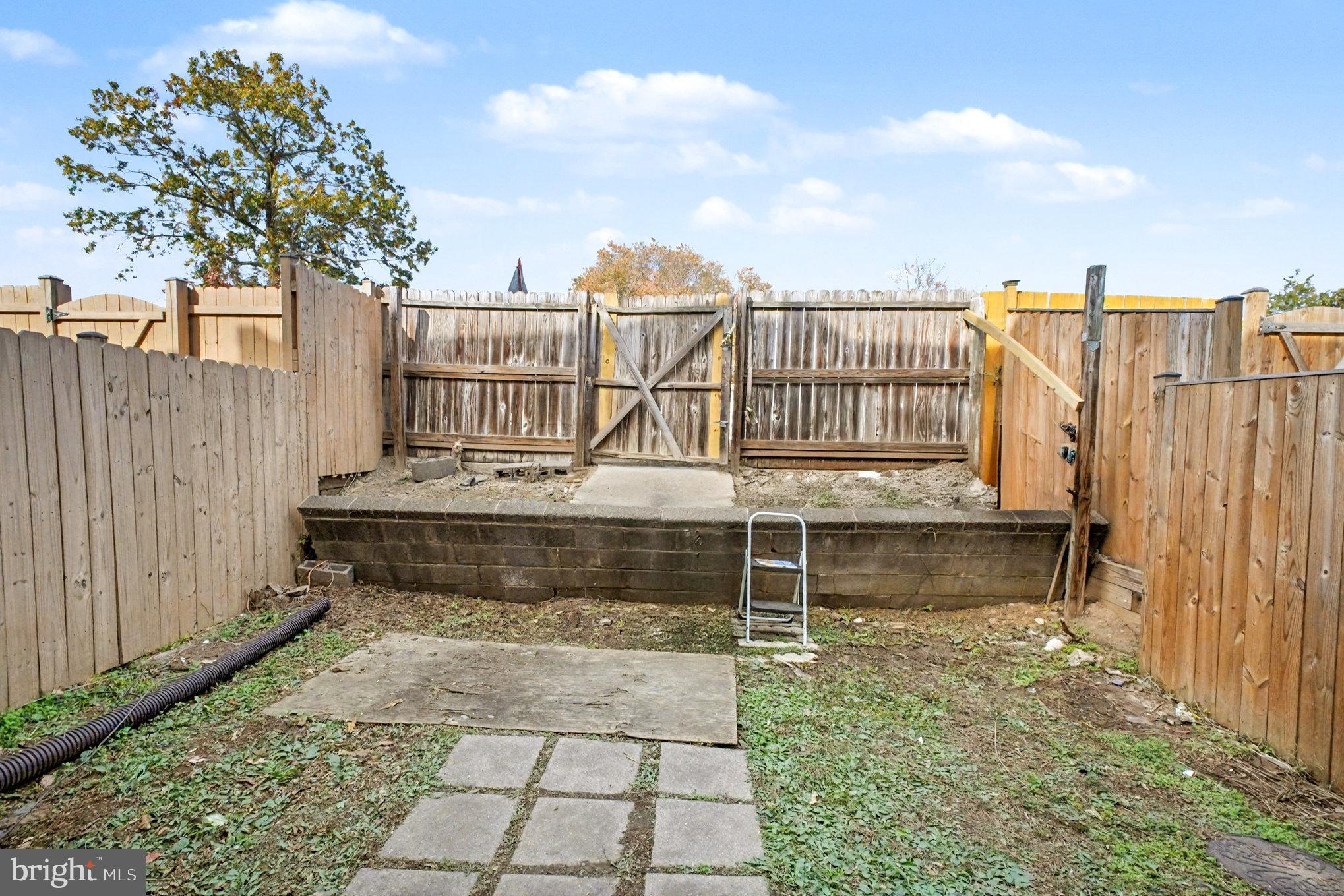 STAFFORDBOROUGH TOWNHOUSES - Residential