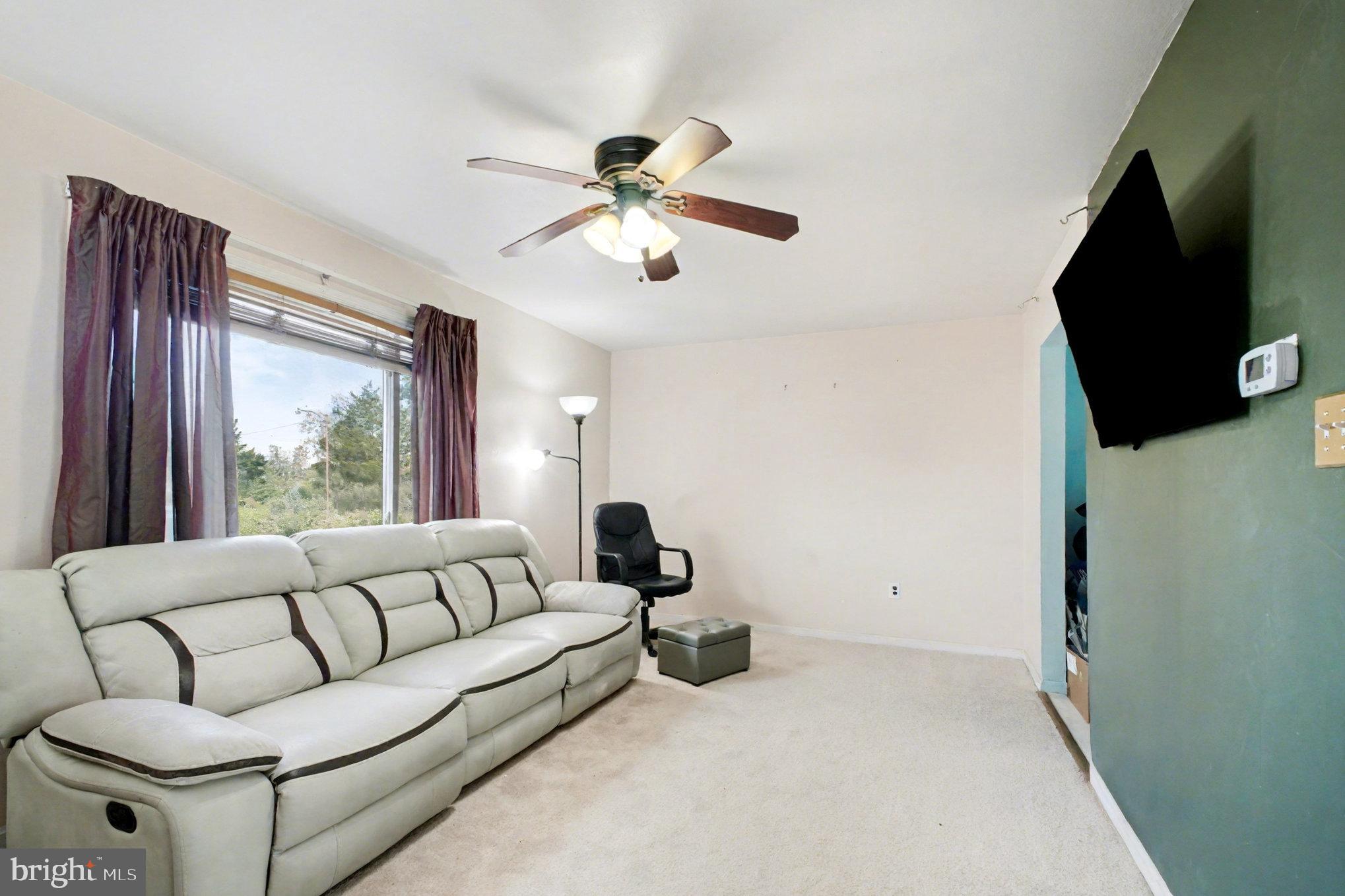 STAFFORDBOROUGH TOWNHOUSES - Residential