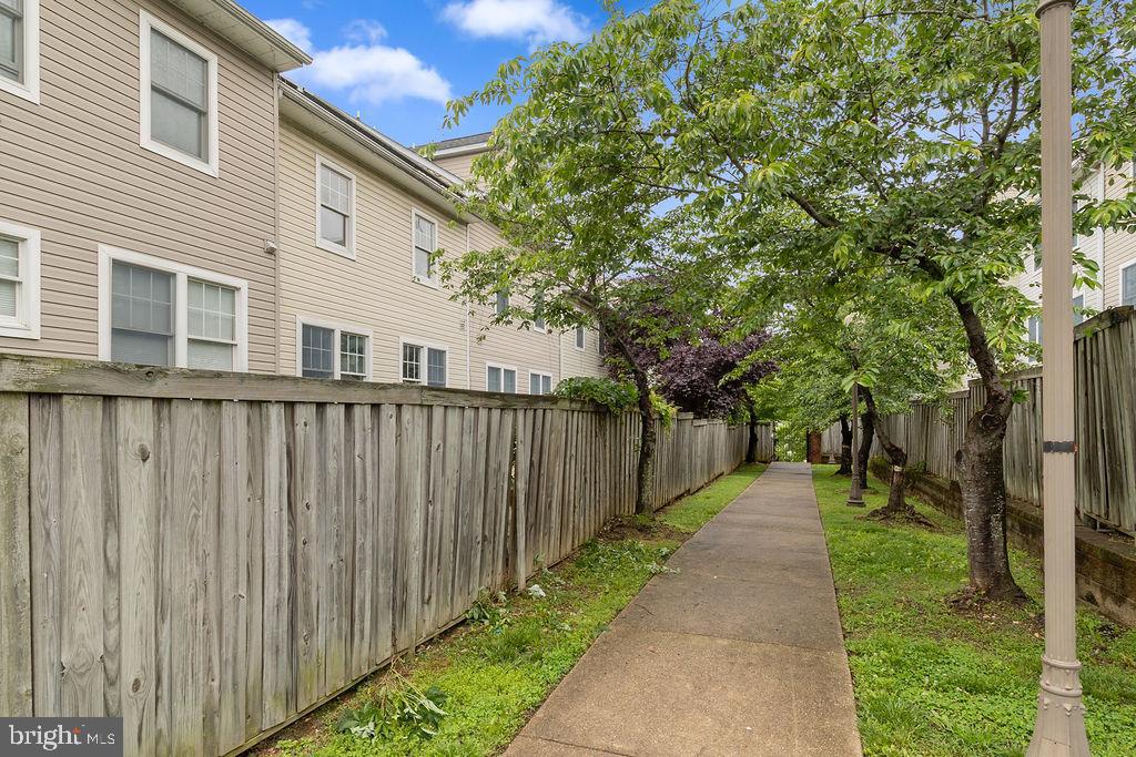 843 MARJORIE COURT SE