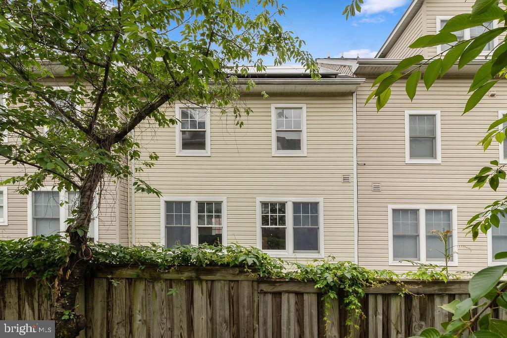 843 MARJORIE COURT SE