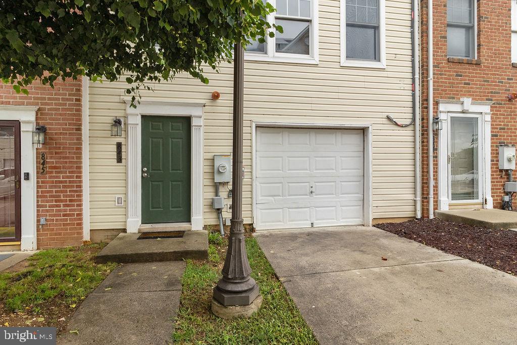 843 MARJORIE COURT SE