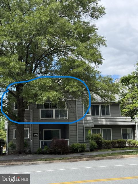 Photo of 11743 Summerchase Circle #B, RESTON, VA 20194 (MLS # VAFX2311178)