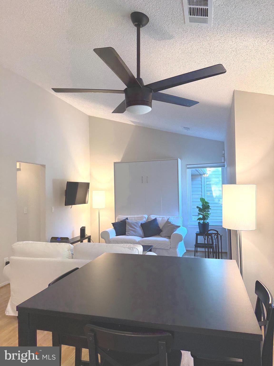 SUMMERRIDGE - Residential