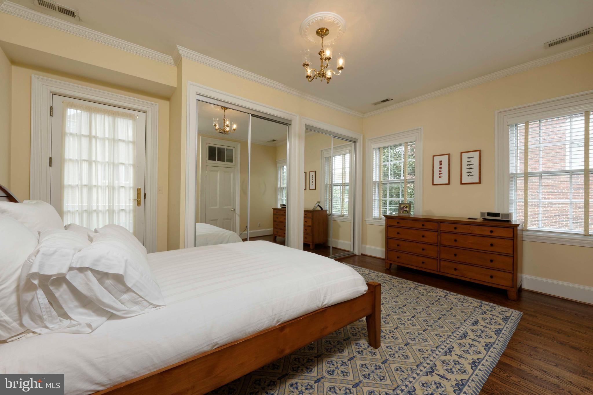 OLD TOWN - Residential