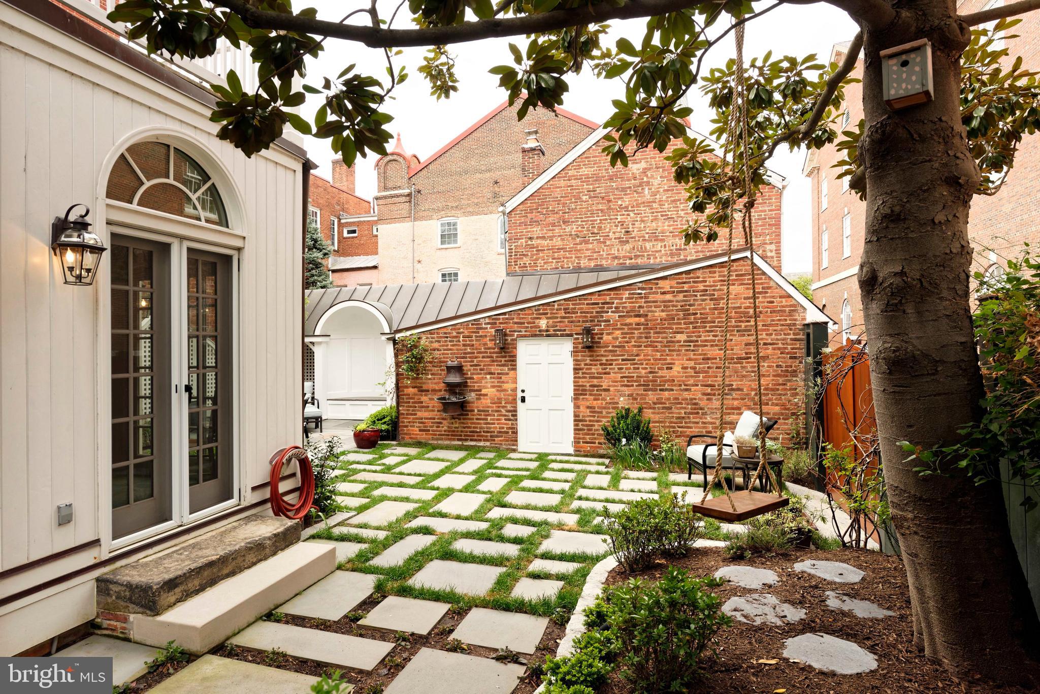 OLD TOWN - Residential